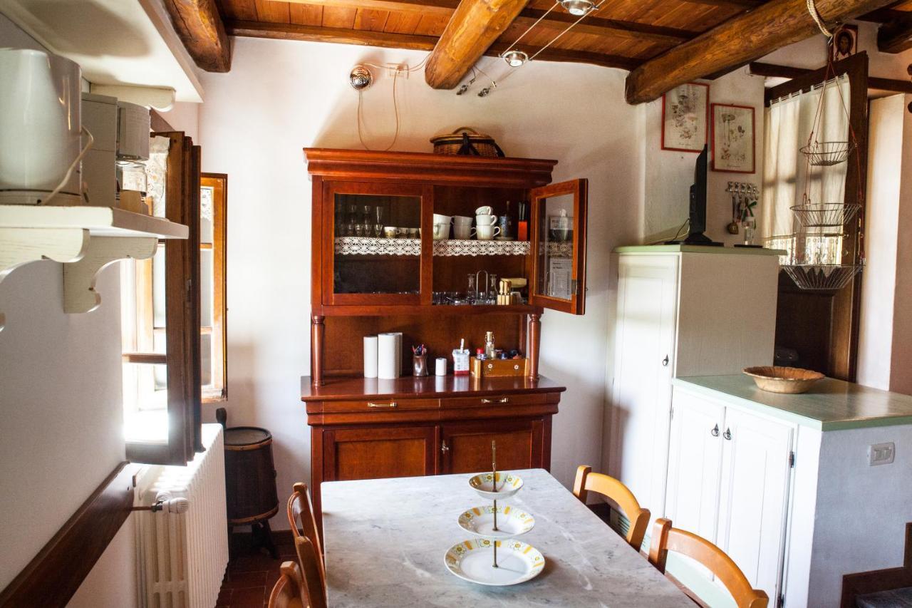 Deliziosa Casetta Sull'Appennino Toscano Montefegatesi Buitenkant foto