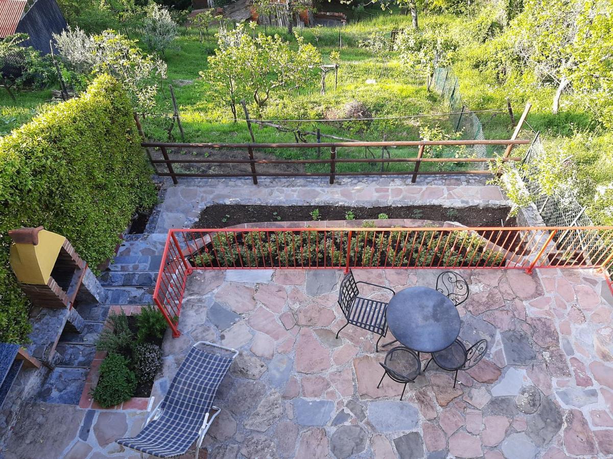 Deliziosa Casetta Sull'Appennino Toscano Montefegatesi Buitenkant foto