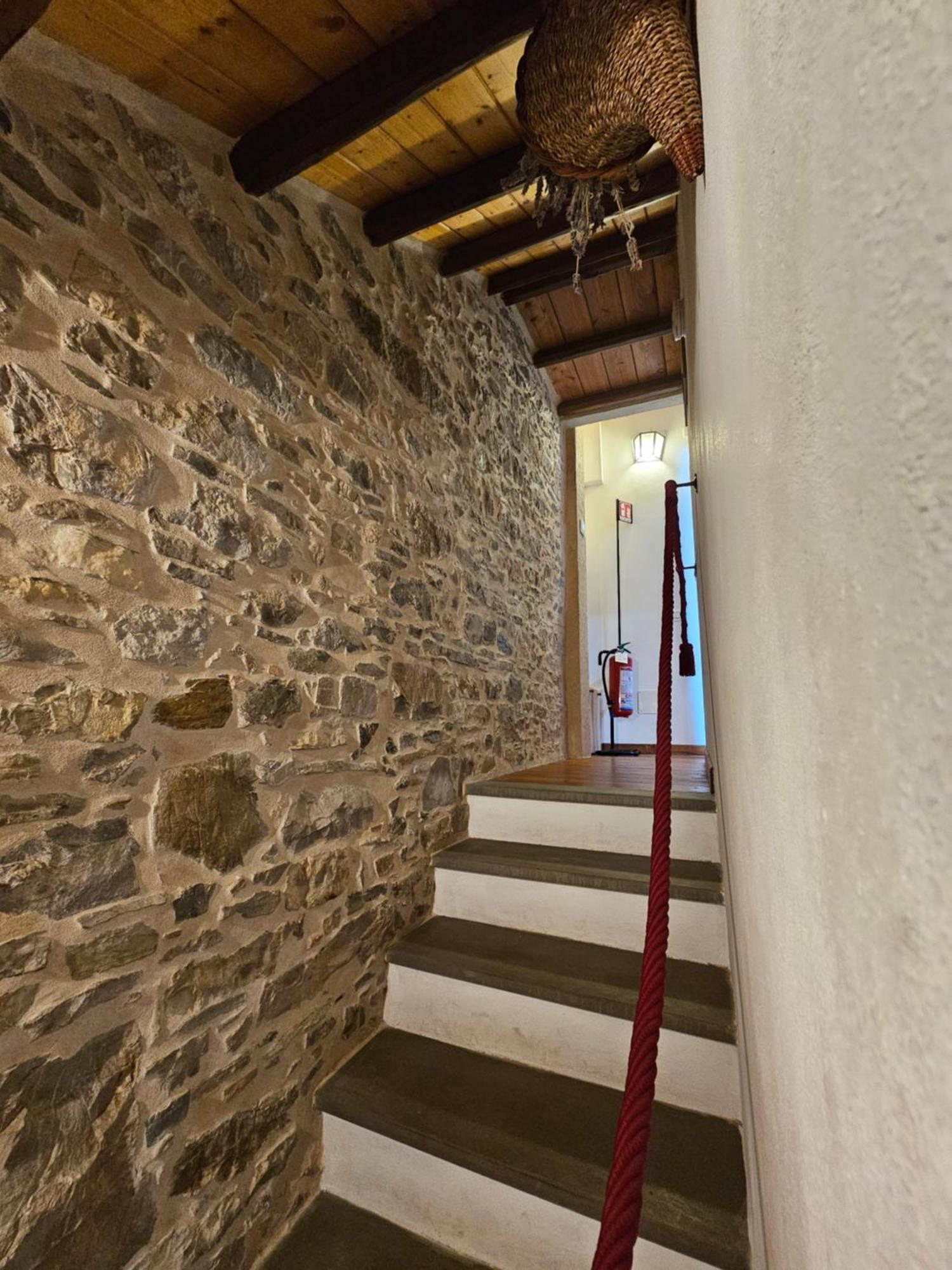 Deliziosa Casetta Sull'Appennino Toscano Montefegatesi Buitenkant foto